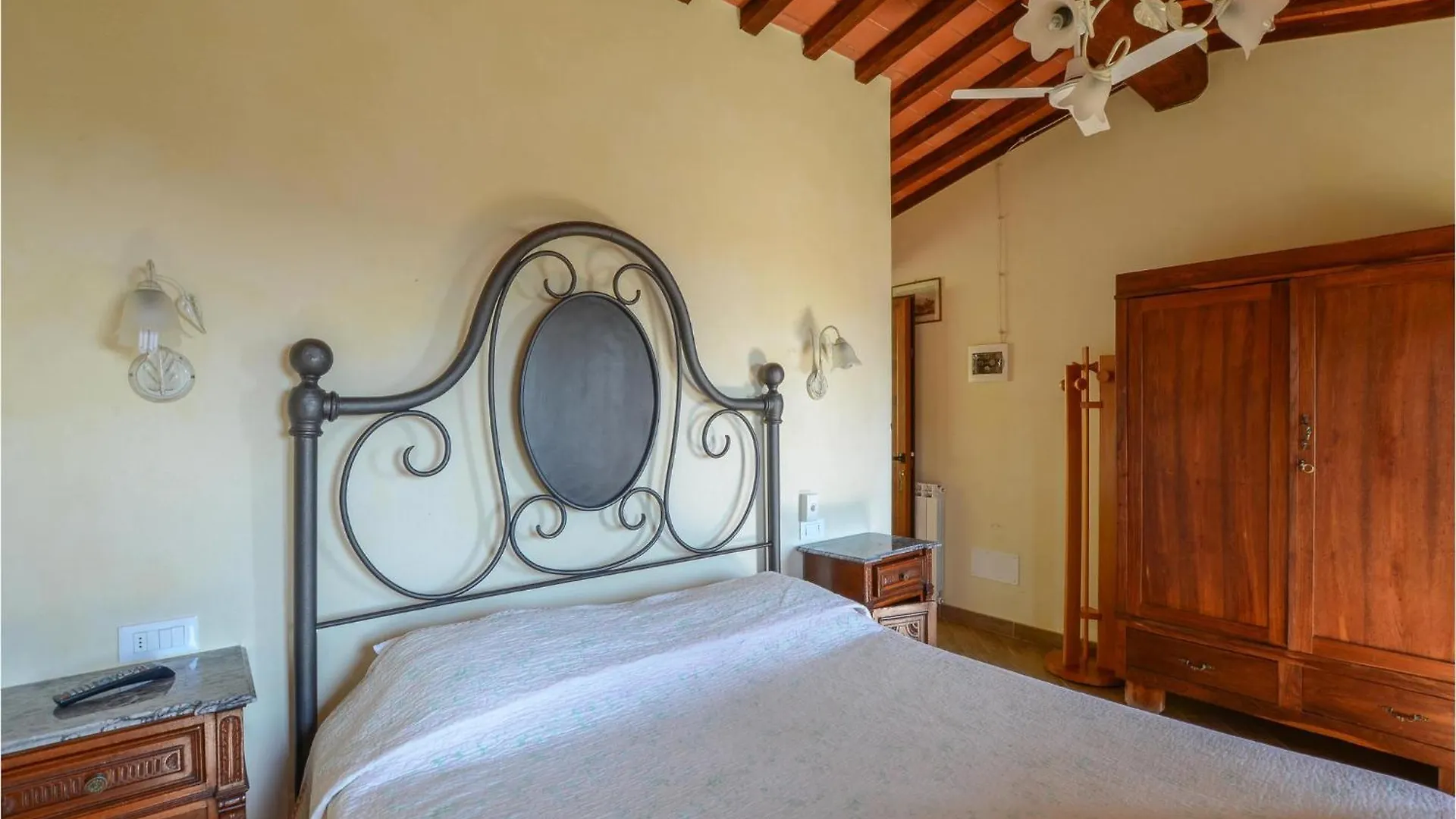 Holiday home Pet Friendly Home In Giustagnana With Wifi Fabbiano  Italy